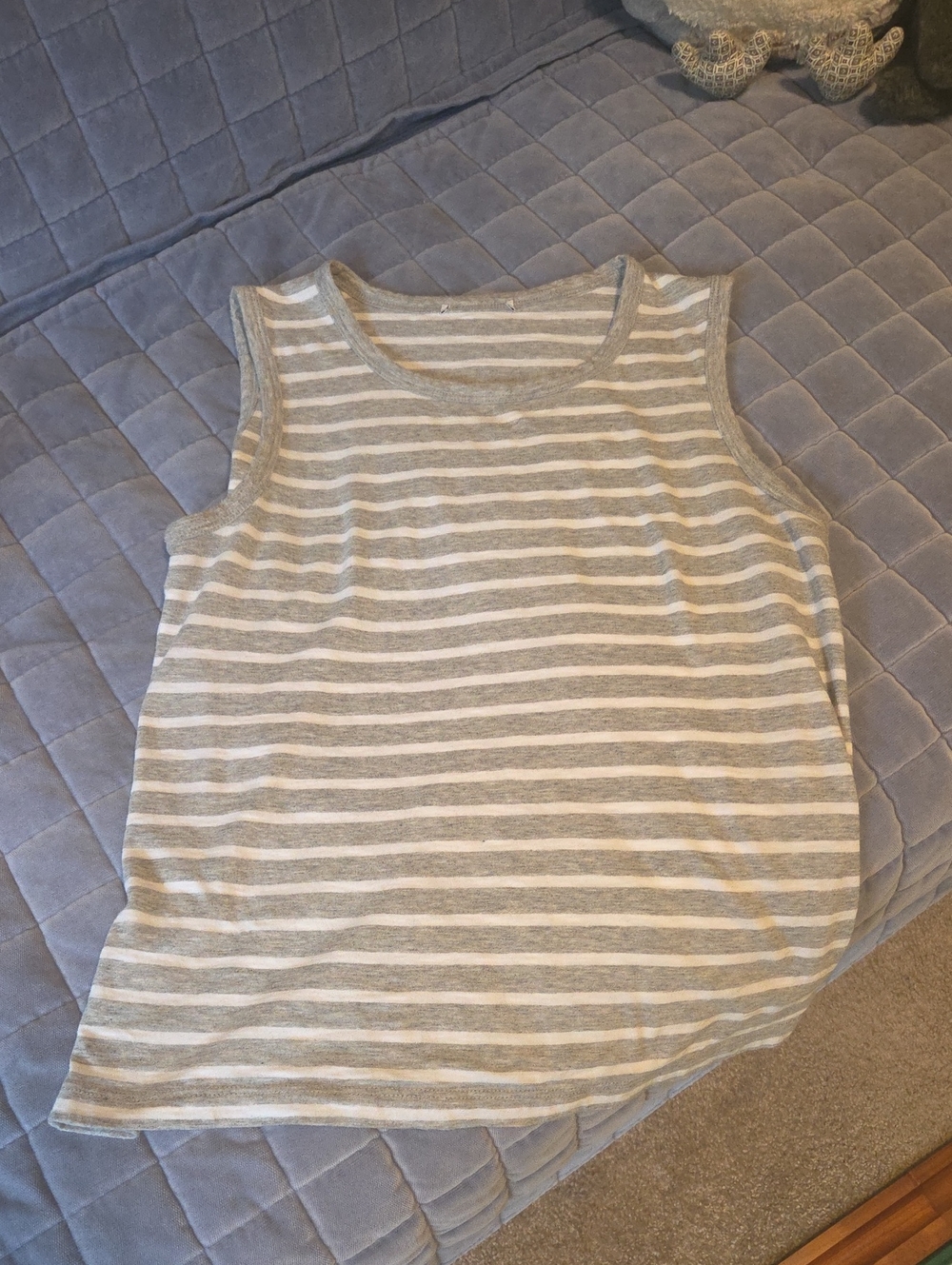 Evereve Gray and White Striped Tank Top Size S